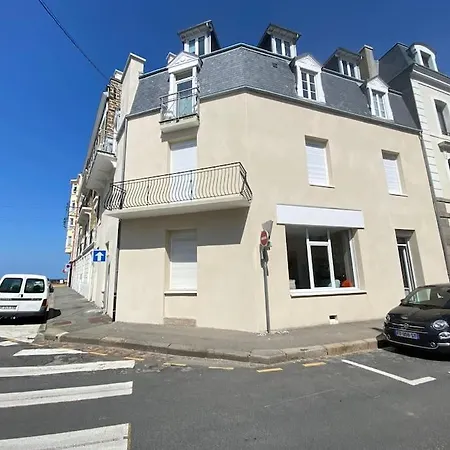 A 30m De La Du Sillon. Апартаменты *